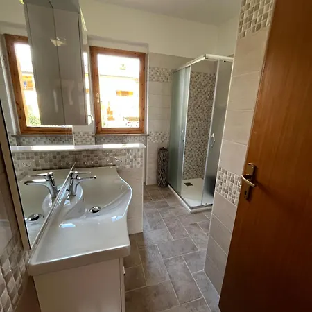 Jenny - Via Vittorio Minelli شقة *