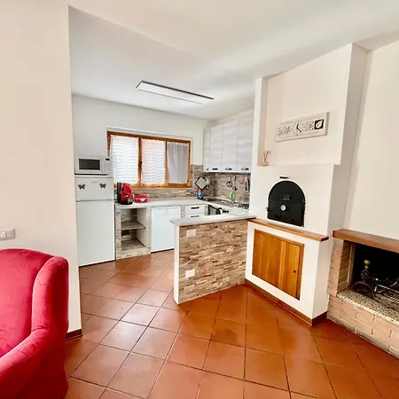 Slow Life La Casa Sul --- Di Jenny Via Vittorio Minelli Completamente Climatizzata Lägenhet *