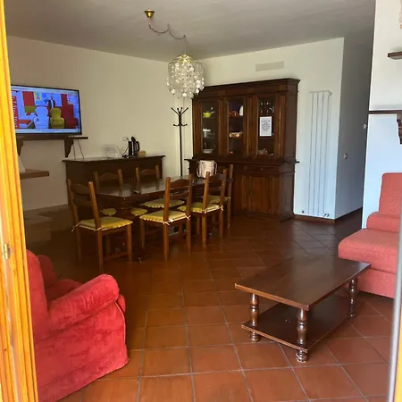 Jenny - Via Vittorio Minelli * Passignano sul Trasimeno