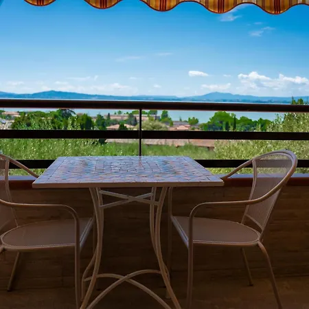 Lägenhet Slow Life La Casa Sul --- Di Jenny Via Vittorio Minelli Completamente Climatizzata *