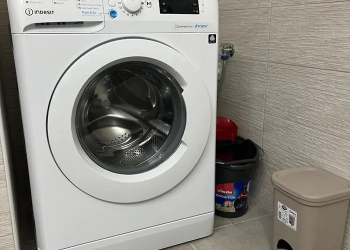 Jenny - Via Vittorio Minelli 아파트